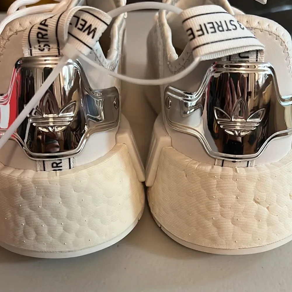 ❤️ADIDAS ORIGINALS NMD R1 W Sneakers - Picture 8 of 17